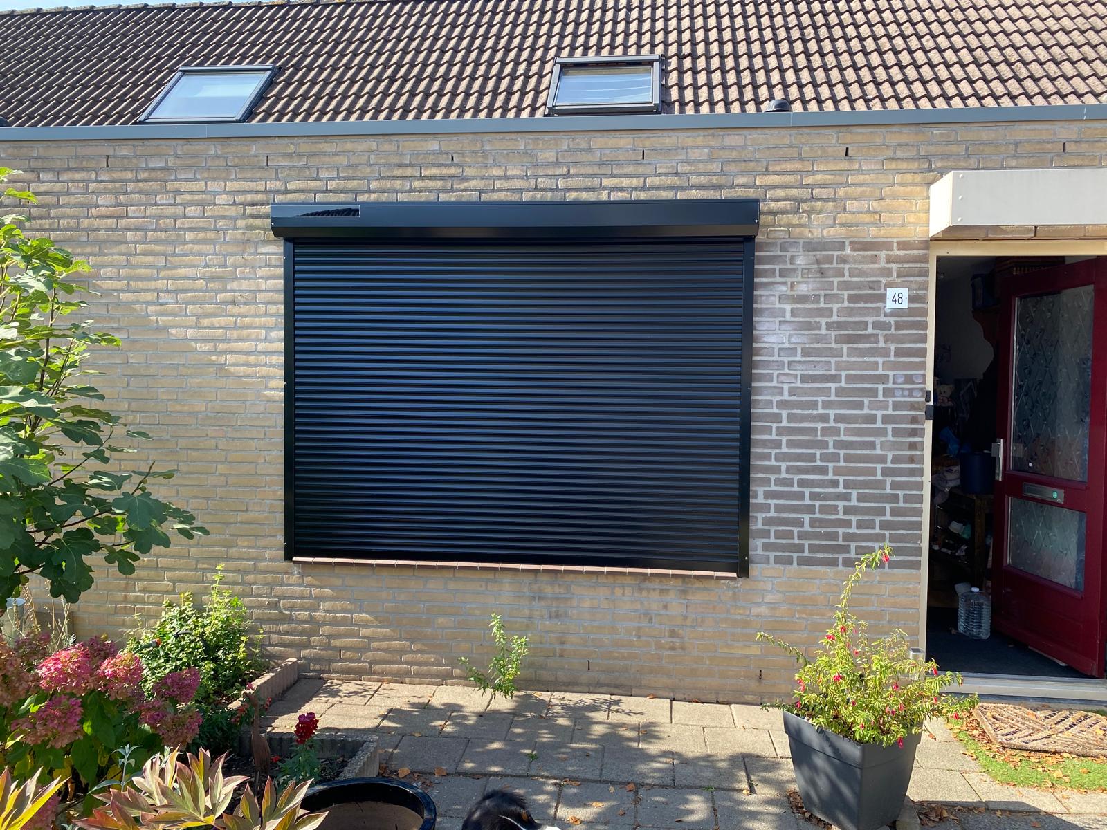 Rolluik geplaatst door zonneschermnodig.nl in Almelo